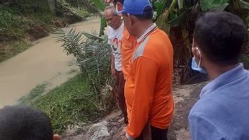Merbau River Overflows 5 Villages Submerged By Flood
