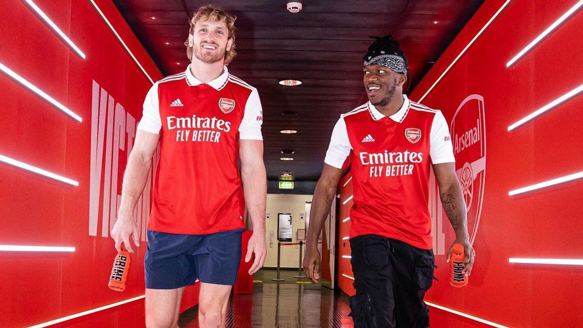 Arsenal Collaborates With Boxers Youtuber Logan Paul And KSI, What Are They Doing?