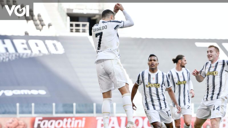 Cristiano Ronaldo celebrates after scoring against Inter Milan