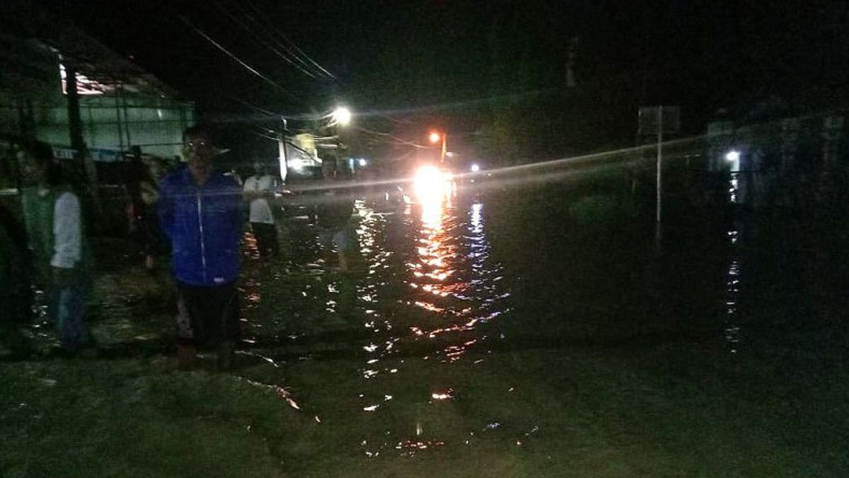 Banjir Genangi Desa Tambarana Utara, Jalan Utama Tak Bisa Dilintasi
