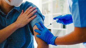 火災痘の伝染を防ぐために効果的なライフスタイルの変化に対するワクチン