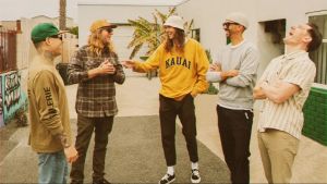 Dua Dekade Lebih Me-Reggae, Dirty Heads Kembali Unjuk Konsistensi