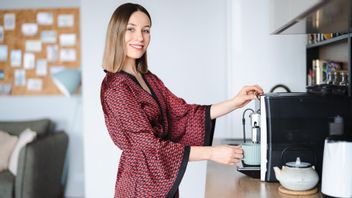 Tips Membersihkan Mesin Espreso di Rumah, Rasa Kopi Terjaga dan Tahan Lama