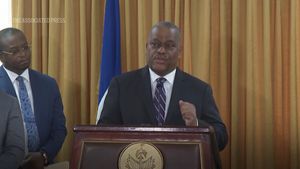 海地新总理加里·康妮尔住院