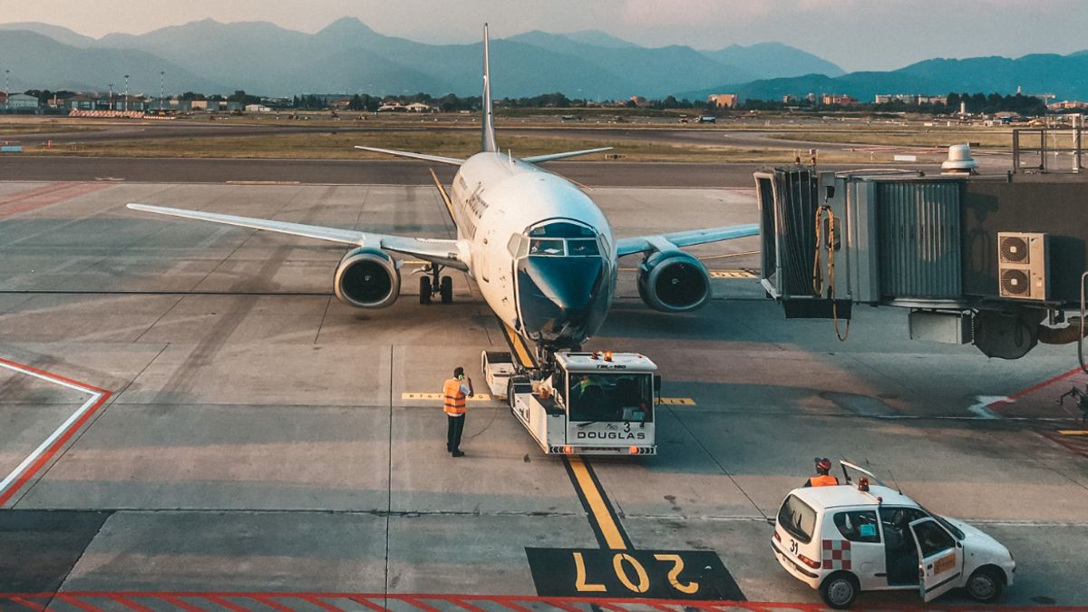 L'aéroport de Milan va changer de nom en "Silvio Berluswali" (L'aéroport de Milan)