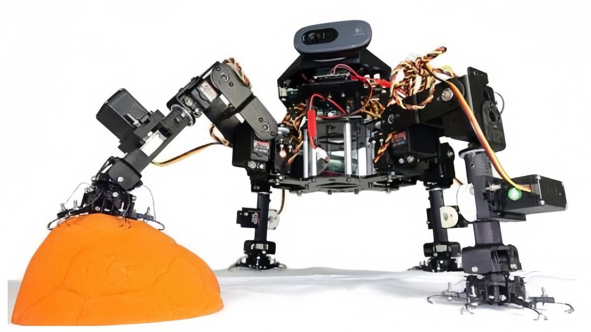 Asteroid Mining Corp Introduces SCAR-E Asteroid Exploration Robot