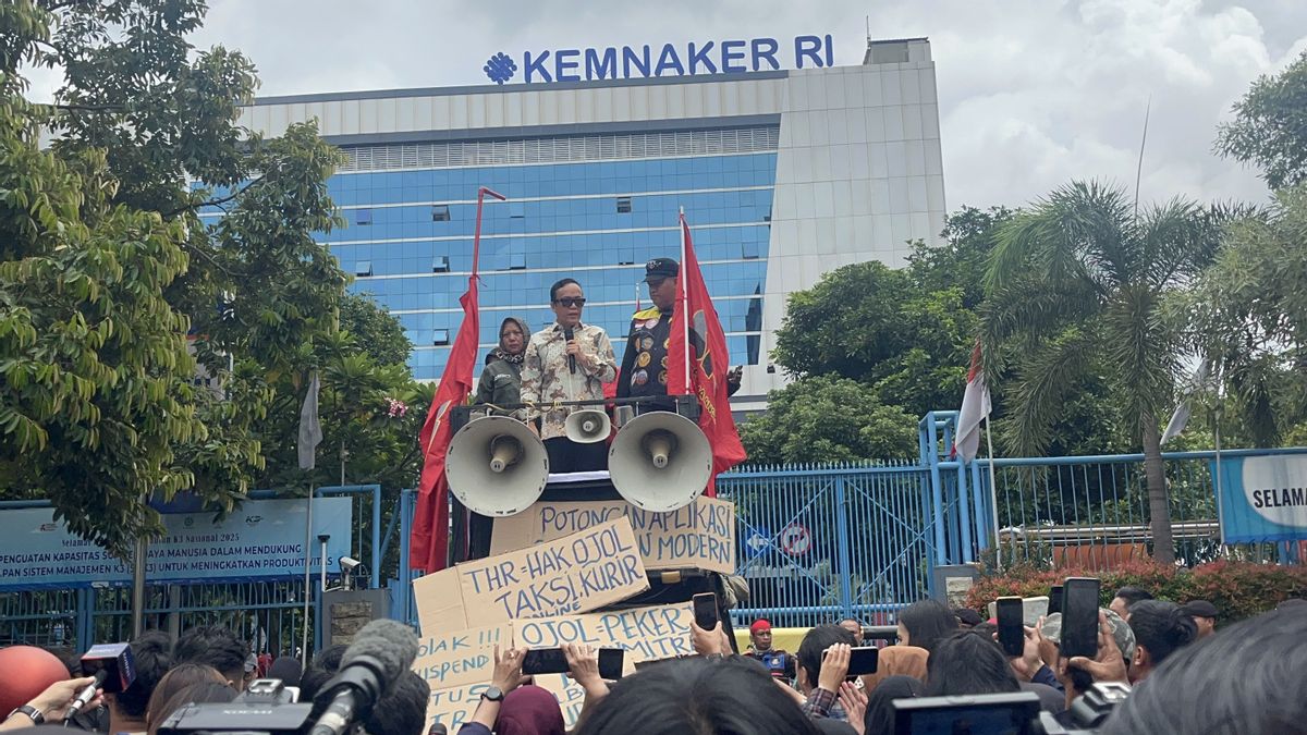 Demo Ojol: Berikan THR dan Jaminan Kecelakaan Gratis