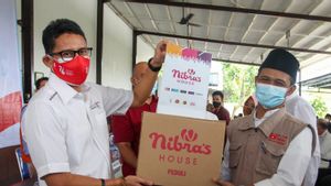 HUT ke-76 RI, Sandiaga Uno Salurkan 20 Ribu Paket Sembako