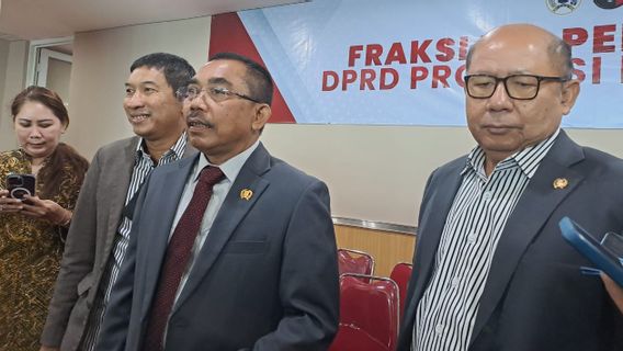 PDIP Kritik PAN Jadikan Cinta Mega yang Main Judi Slot Saat Paripurna Caleg DPRD
