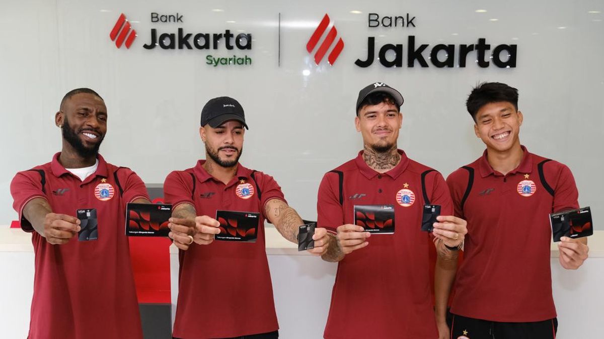 Bank Jakarta Partners with Jakmania to Realize Financial Inclusion