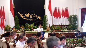 Singgung Kompor Listrik, Jokowi Ingatkan Jajaran: Kebijakan untuk Rakyat Hati-hati, Betul-betul Dilihat Bermanfaat <i>Ndak</i>