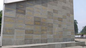281 Nama Terukir di Monumen Perjuangan Pahlawan COVID-19 di Bandung