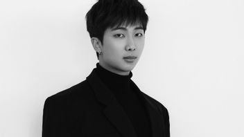 Usai Jin, RM BTS Bakal Rilis Album Solo Perdana