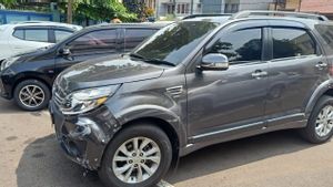 Mobil RFH yang Tabrak Kendaraan Mabes TNI dan PJR Ternyata Pakai Plat Nomer Palsu untuk Hindari Ganjil Genap
