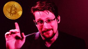 Edward Snowden Warns Bitcoin Developers To Immediately Improve Privacy