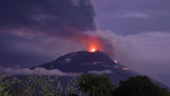 The Eruption Of Mount Lewotobi NTT Forces 4,681 Flores Residents To Evacuate