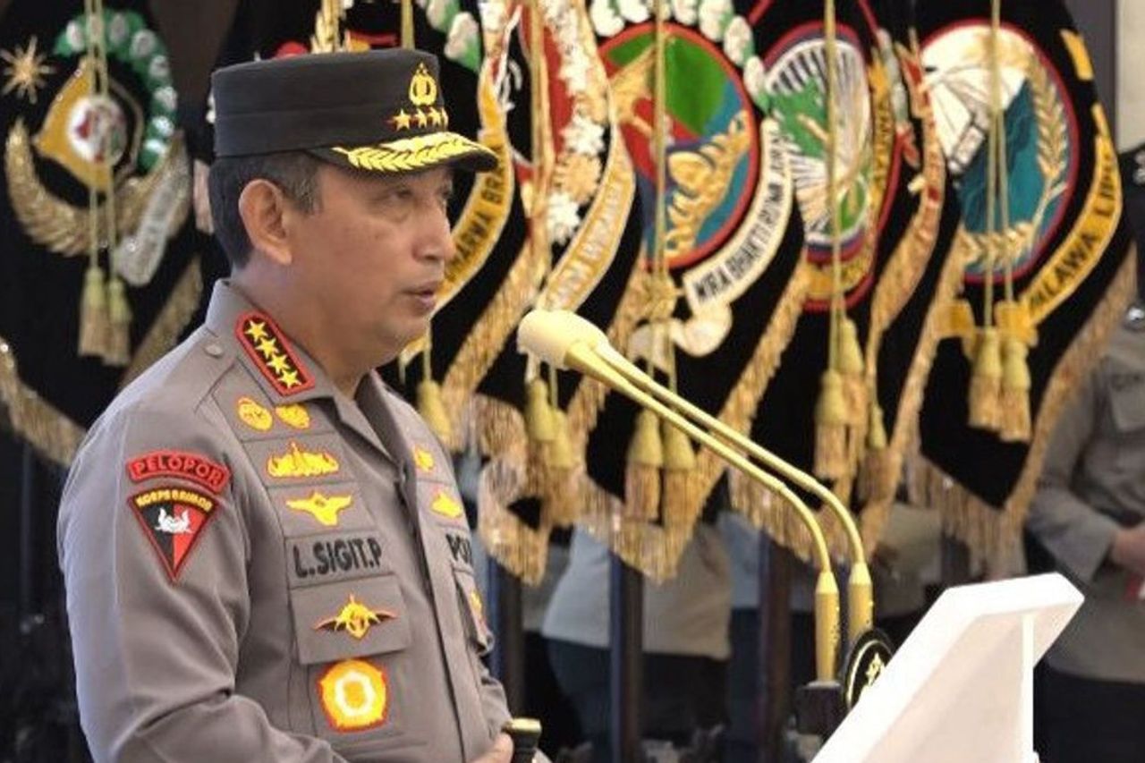 警察官のストレスを防ぐために、国家警察署長に提案する国家警察長官は、各警察署で心理学者を提供します