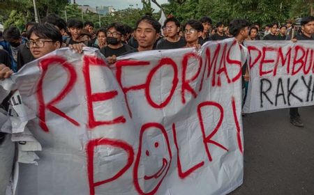 Kasus Penembakan Siswa SMK di Semarang: Izin Penggunaan Senjata Api oleh Polisi Perlu Dievaluasi