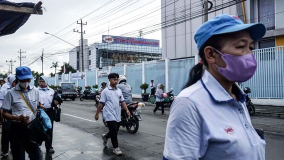 工业部长阿古斯·塞布·普拉博沃(Agus Sebut Prabowo)命令四个部委从裁员中拯救Sritex工人