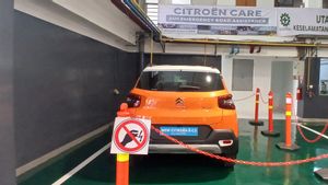 Indomobil Tentez Tous les points de vente Citroen en Indonésie présentent un service de remplacement de batteries EV