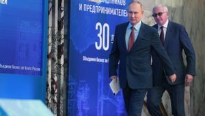 Jadi Tuan Rumah KTT G20 Sekaligus Negara Non-Blok, Komisi I DPR: Tak Masalah Indonesia Terima Putin