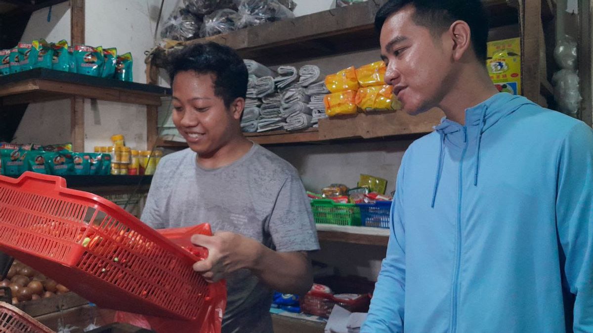 纪伯伦博龙辣椒在草市场,Menawar的价格为120万印尼盾至97万印尼盾/公斤