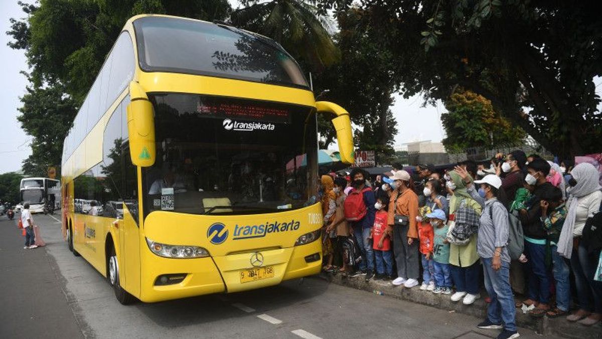 DKI Provides Free Bus Night Peak Jakarta Celebration, Here's The Pick Up Location