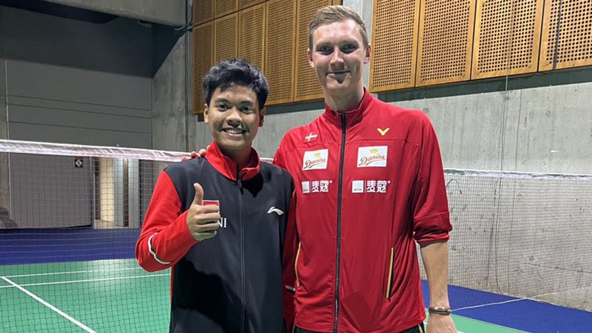 'Threatening' Syabda Perkasa After Showing Off A Group Photo, Viktor Axelsen: If You Beat Me, I Won't Want To Take A Photo With You Again