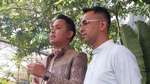 拉菲·艾哈迈德(Raffi Ahmad)在迪科·加宁杜托(Dico Ganinduto)授予中爪哇的位置后,要求家庭许可证