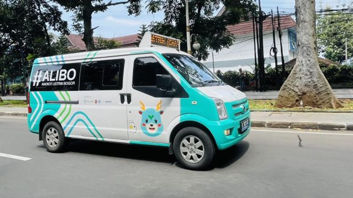 Un mois à pied, l’Angkot-électrique évaluée par Bogor City Dishub