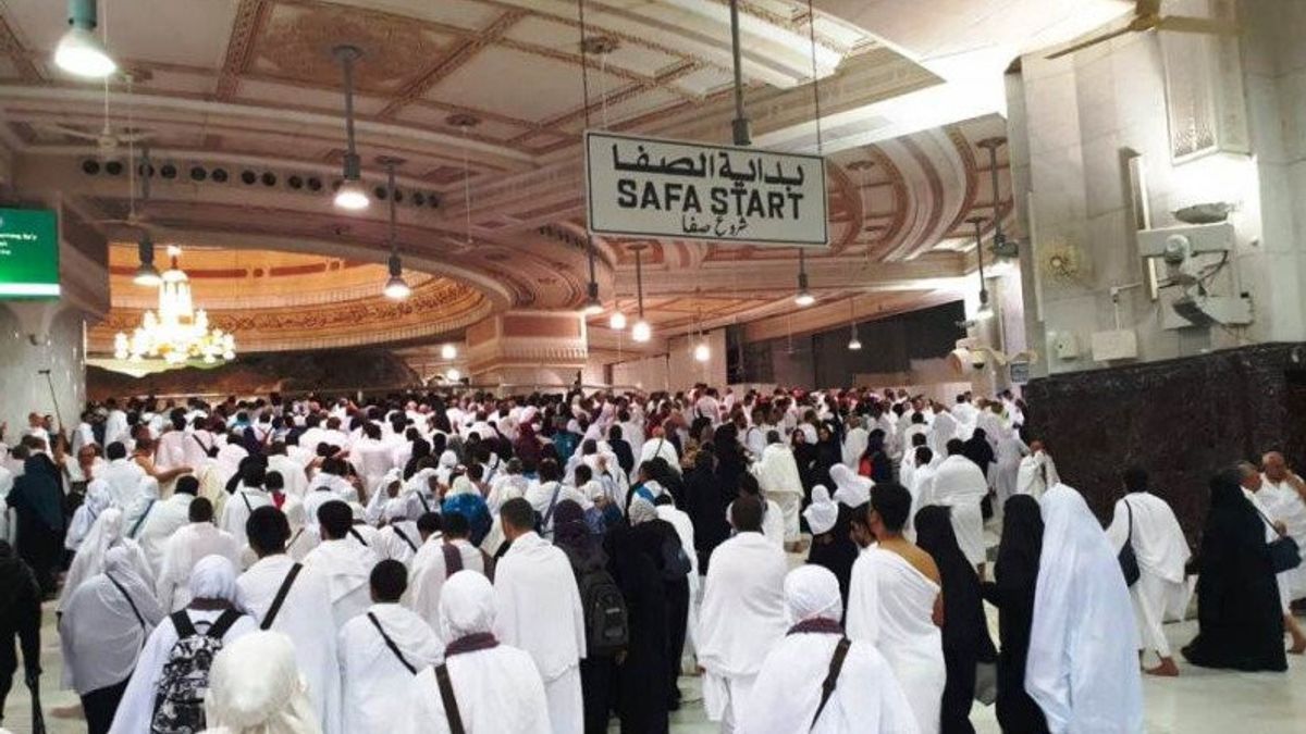 46 Candidates For Hajj Pilgrims Deported, Commission VIII DPR Requests Travel Company Permits To Be Revoked