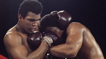 Menang Lelang, Pemilik Colts Dapatkan Sabuk Juara Muhammad Ali dalam 