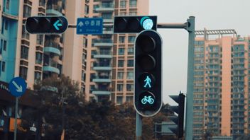  Mobil Tabrak Kerumunan Pejalan Kaki di Dekat Sekolah Beijing, 4 Orang Terluka