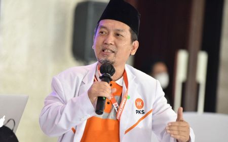 Tokoh Nasional, PKS Nilai Wajar Mahfud MD Dipilih Jadi Cawapres Ganjar