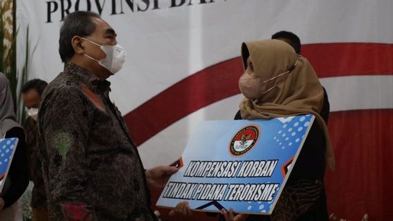 LPSK Hands Over Compensation To Victims Of Past Terrorism In Banten: From Bali Bombing II, Australian Embassy And Shooting