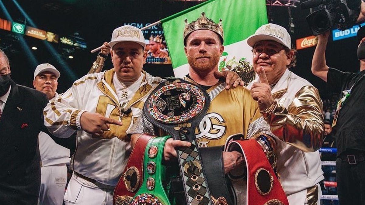 Differing Opinions About The Status Of The Legend Of Canelo Alvarez