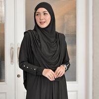 Dihujat karena Bekerja di Masa Iddah, Richa Iskak: "Siapa yang Mau Kasih Makan?"