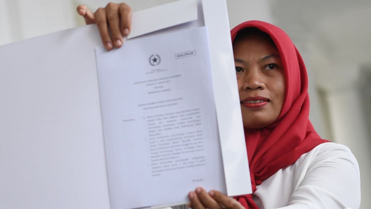 Jokowi signe le président d'Amnesty International Baiq Nuril dans la mémoire d'aujourd'hui, 29 juillet 2019