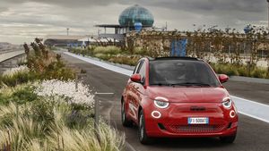 스텔란티스, 2026년 출시 예정인 Fiat 500e의 마일드 하이브리드 버전 제공 예정