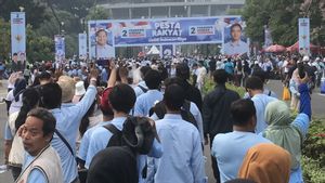 Biru-biru, Massa Pendukung Prabowo-Gibran Mulai Padati GBK
