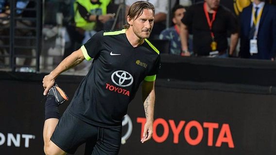 Francesco Totti, contacté par le club de Serie A, retour au jeu?