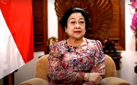 Suara Parau Megawati Menangis karena Jokowi Dihina Kodok