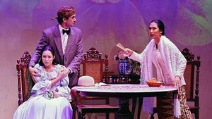 Pementasan Bunga Penutup Abad, Kesegaran Naskah dalam Getirnya Cinta