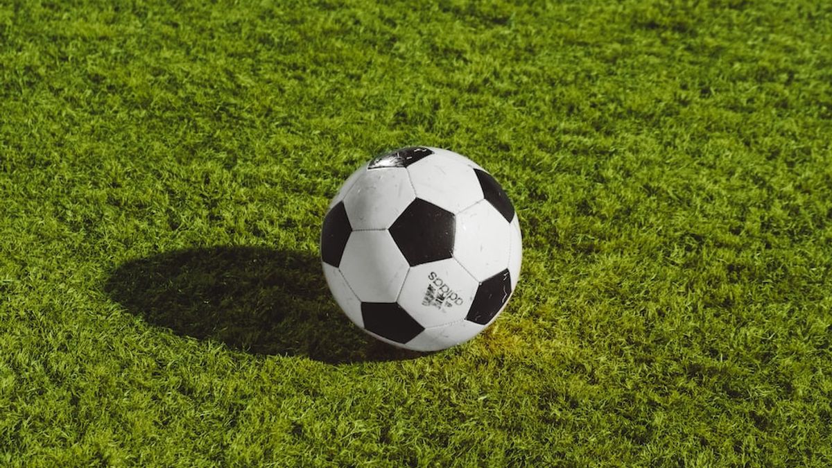 تمديد عقد فيرمين لوبيز حتى عام 2031 في برشلونة