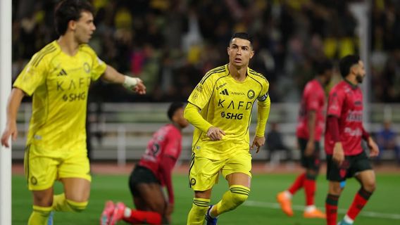 Cristiano Ronaldo Berselisih dengan PIF, Alasan Tidak Hadir di Al Nassr