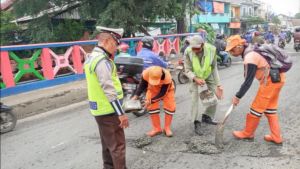  DPRD DKI Soroti Jalan Rusak Pascahujan, Minta Pemprov Cepat Perbaiki