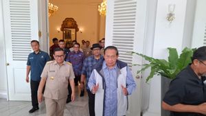SBY Bawa Pelukis Jerman Temui Pramono di Balai Kota, Ada Apa?