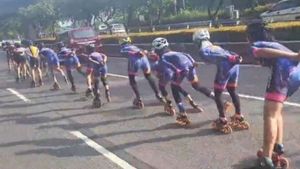 Video Viral Pesepatu Roda Melintasi Jalan Raya Dikecam Netizen, Ternyata Memang Melanggar Tiga Aturan