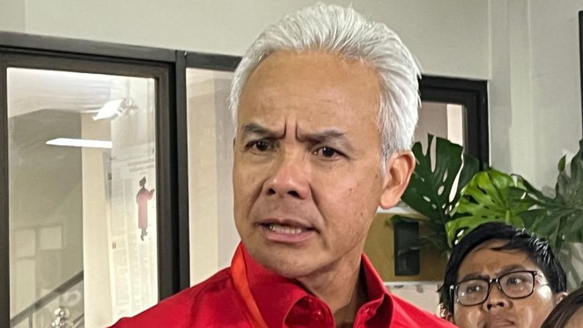 Ganjar : Le Congrès du PDIP a été reporté non pas à cause du cas Hasto