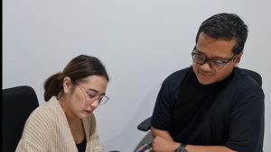 Aktris Prilly Latuconsina Resmi Jadi Pemilik Klub Persikota Tangerang